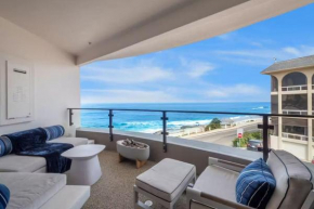 Sea Gem Beachfront Condo in famous Windansea